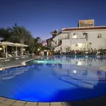 Hotel Damanse