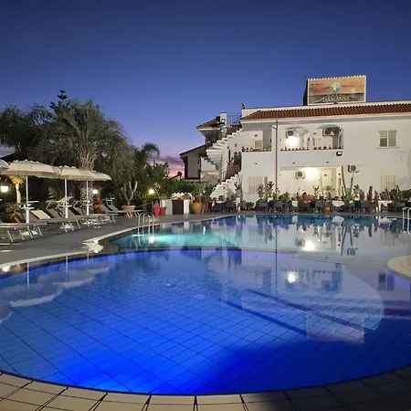 Hotel Damanse