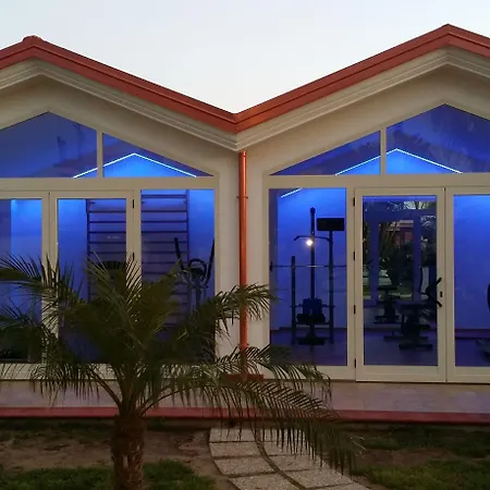 Hotell Damanse 3*