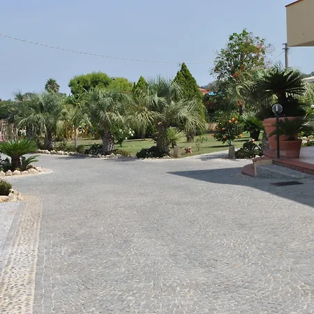 Hotell Damanse Santa Domenica (Vibo Valentia)