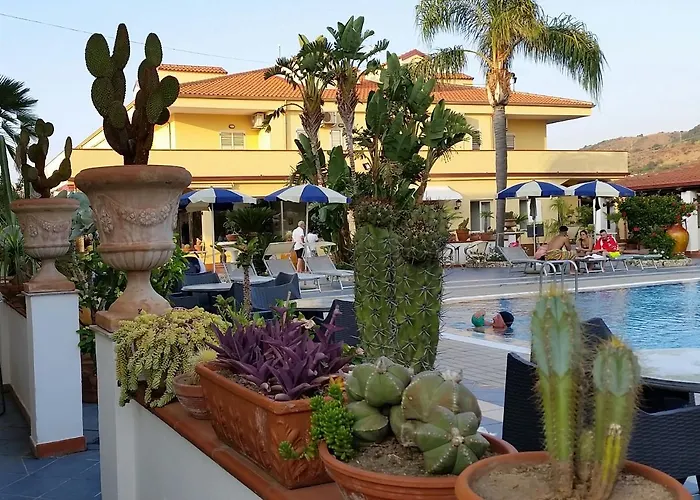 Damanse Szálloda 3*