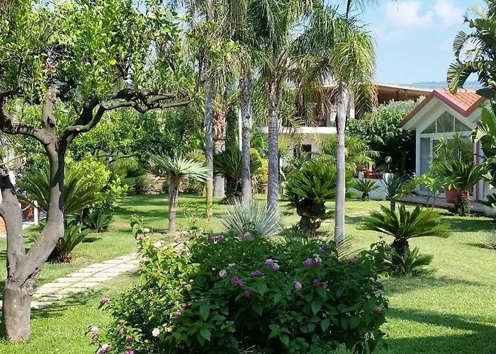 Damanse Szálloda 3*