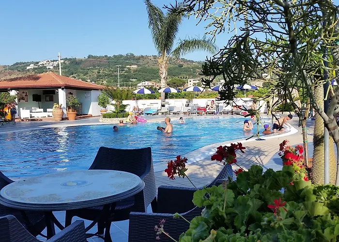 Damanse Szálloda Santa Domenica