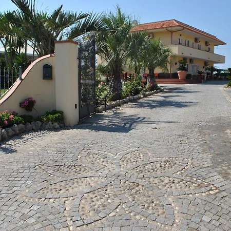 Damanse 3* Santa Domenica (Vibo Valentia)