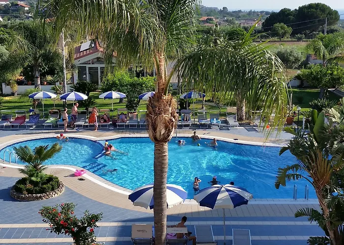 Damanse Szálloda Santa Domenica